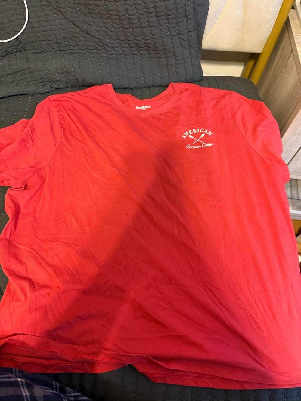 Goodfellow & Co Red Short Sleeve Tee with White Chest Graphic
